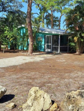 Sea Turtle - Fresh Spacious Cottage W&D Kit 1.3 Mi to Beach